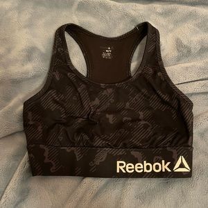 Reebok sports bra medium
